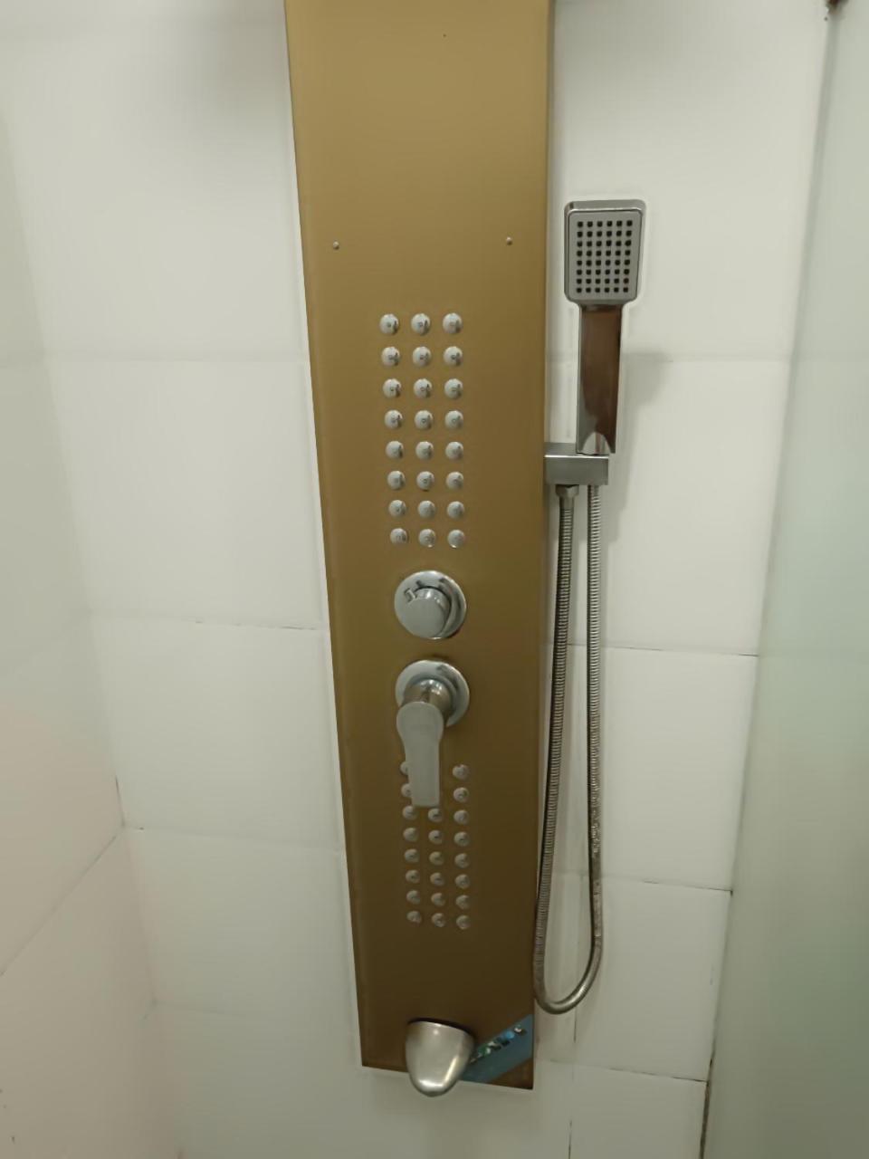 Ngoi Sao Nho Hotel Хошимин Екстериор снимка